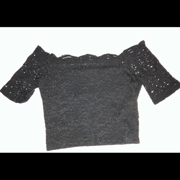 Hollister Tops - Hollister off the shoulder crop top Hollister Tops - Hollister off the shoulder crop top